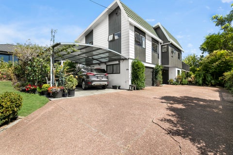 120 Whangaparaoa Road, Red Beach, Red Beach