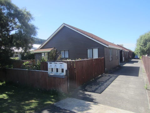 9A Mclellan Street, Tawa, Wellington