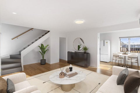 2/13 Greenstone Place, Clover Park, Auckland