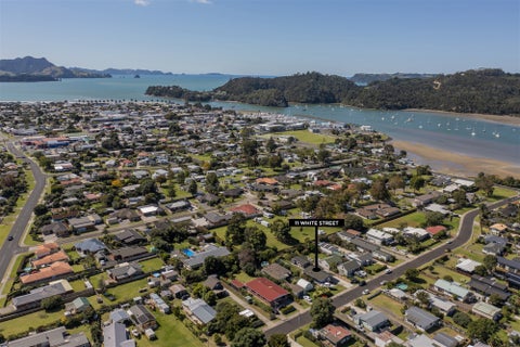 11 White Street, Whitianga, Whitianga