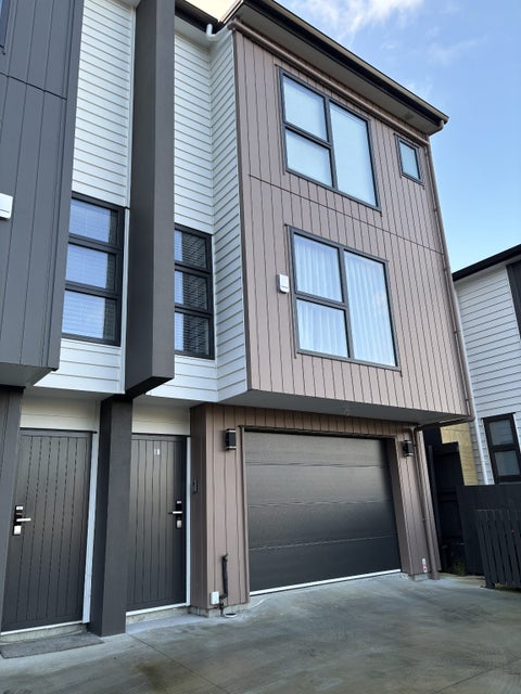 1B Stephen Lysnar Place, Hillsborough, Auckland
