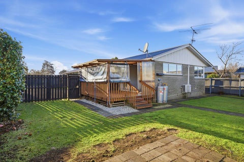 2/154 Warren Crescent, Hillmorton, Christchurch