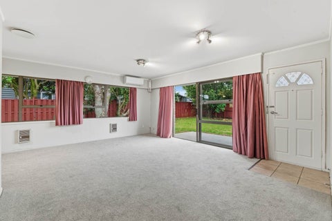 2/6 Tina Place, Sunnyhills, Auckland