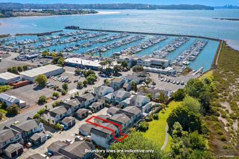 9P Clearwater Cove, West Harbour, Auckland