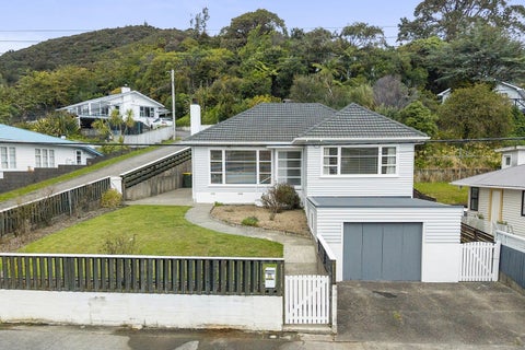 214 Waddington Drive, Naenae, Lower Hutt