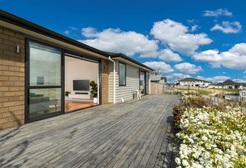 42 Harvest Avenue, Orewa, Orewa