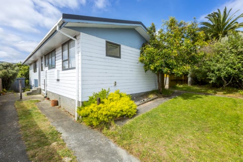 119 Holborn Drive, Stokes Valley, Lower Hutt