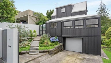 2/47 Laburnum Road, New Windsor, Auckland