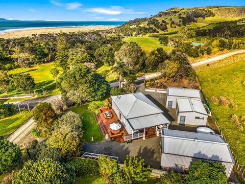 3 Signal Station Road, Pouto, Kaipara