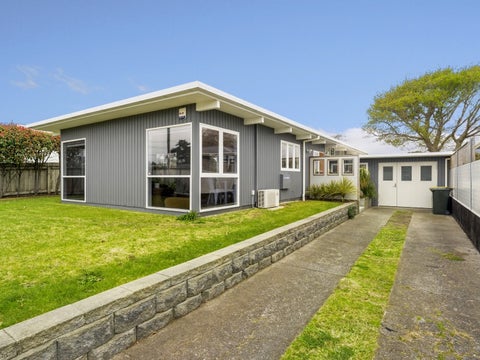 34 Gray Avenue, Paraparaumu Beach, Paraparaumu
