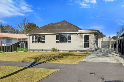 25 Barnes Road, Redwood, Christchurch