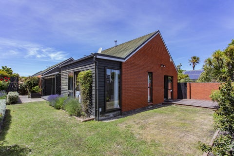1/36 Gordon Avenue, St Albans, Christchurch