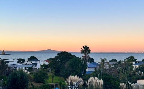 7A Zita Avenue, Matakatia, Whangaparaoa