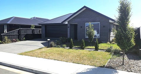 10 Grimwood Street, Woodend, Woodend