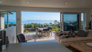 16 Bay View Road, Cable Bay, Cable Bay