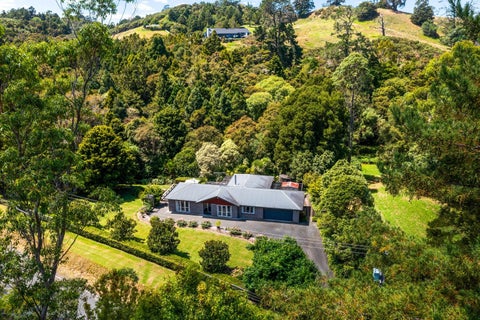 1527 Weranui Road, Silverdale