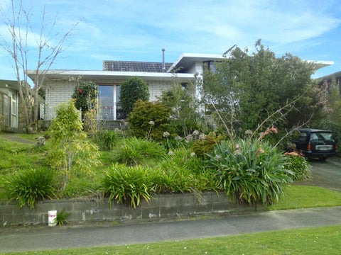 14 Wikiriwhi Crescent, Awapuni, Palmerston North