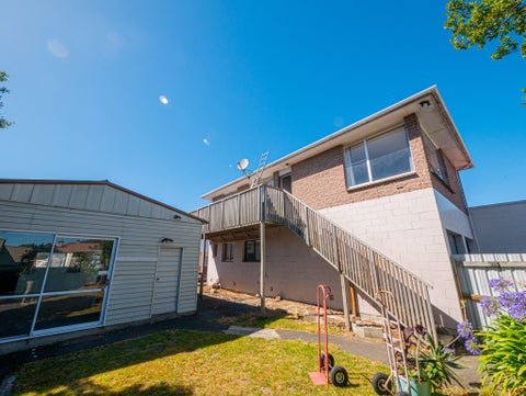 2A Brooklyn Street, Green Island, Dunedin