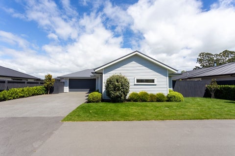 110 Petries Road, Woodend, Woodend