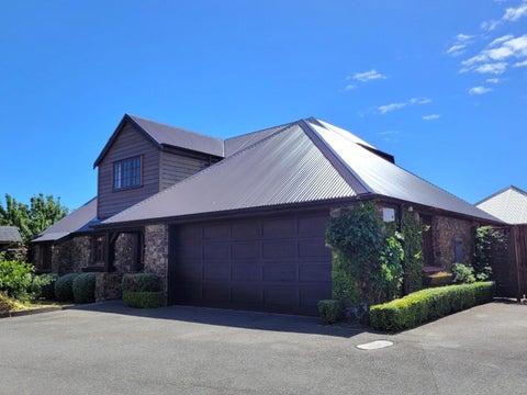 8 Point Road, Monaco, Nelson