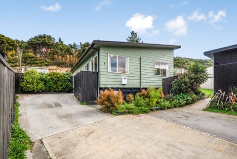 8 Hastings Grove, Wainuiomata, Lower Hutt