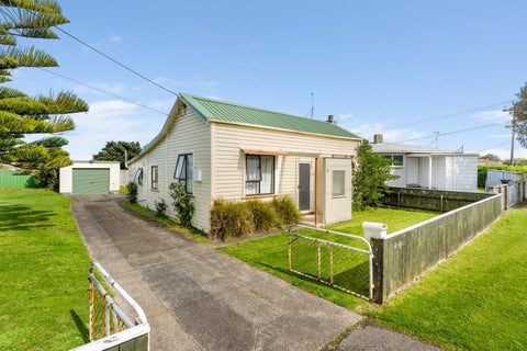 21 Hood Street, Castlecliff, Whanganui