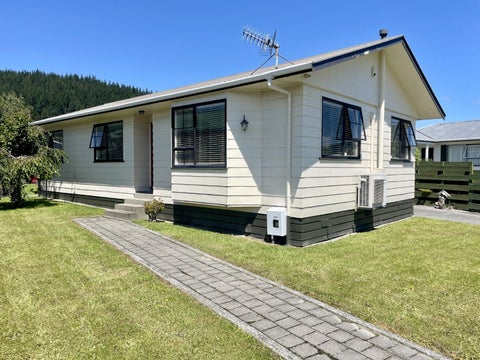 178 Wise Street, Wainuiomata, Lower Hutt