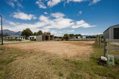 28 Motu-Au Close, Manapouri, Manapouri