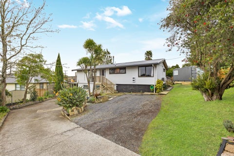 4 Parrs Cross Road, Henderson, Auckland