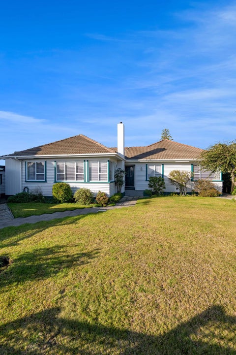 125 Seaview Road, Westown, New Plymouth