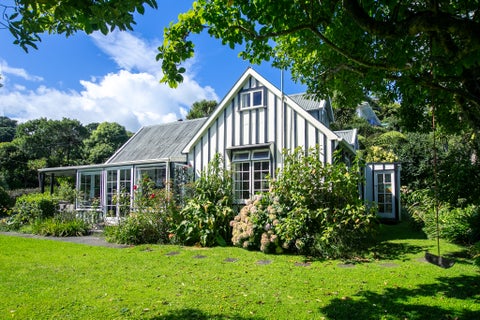 39 Whakapaki Street, Urenui, Urenui