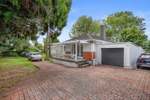 40 Swanson Road, Henderson, Auckland