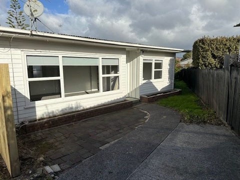 2/58 Rimu Street, New Lynn, Auckland