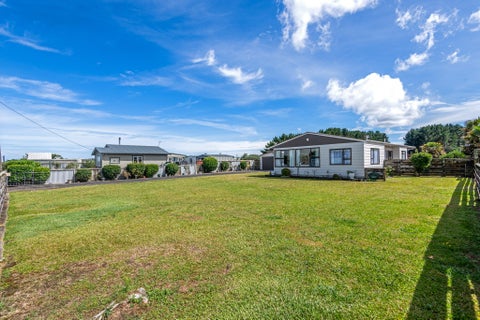 35 Edinburgh Terrace, Foxton Beach, Foxton