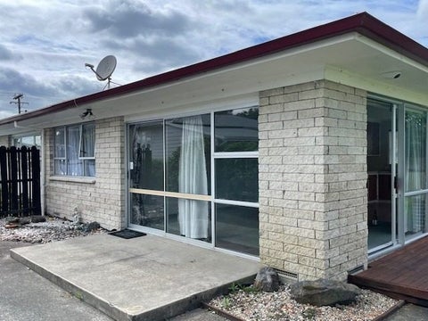 2/25 Scott Road, Papakura, Papakura