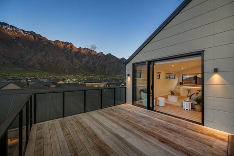 8 Southdown Road, Jacks Point, Queenstown