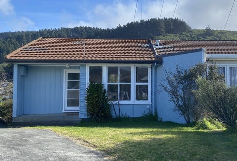 8 Turkington Street, Tawa, Wellington