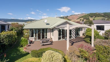 19 Olympus Way, Richmond, Richmond
