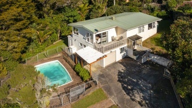 35 McDowell Crescent, Hillcrest, Auckland