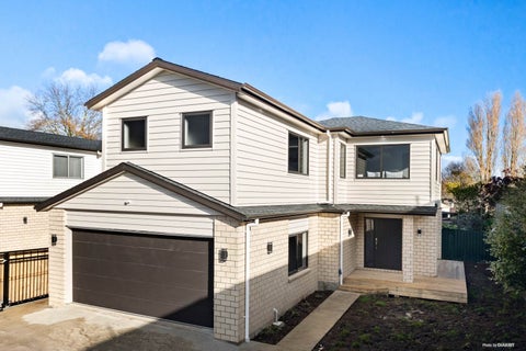 23B Mckenzie Road, Mangere Bridge, Auckland