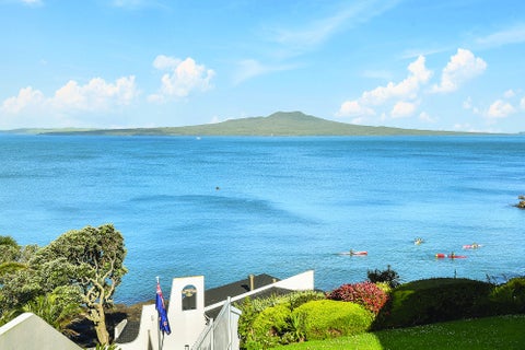 5/241 Hurstmere Road, Takapuna, Auckland