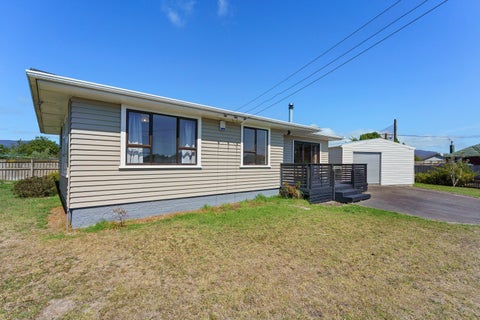 14 Totara Street, Otaki
