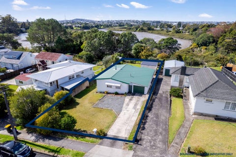 35 Beaubank Road, Kelston, Auckland