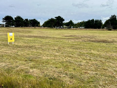 32 Amos Way, Otatara, Invercargill