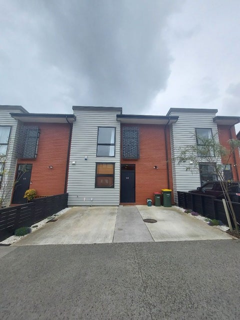 13 Fermi Lane, Papakura, Papakura