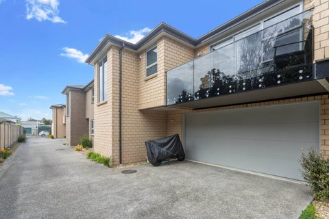 18A Viewland Avenue, Onehunga, Auckland