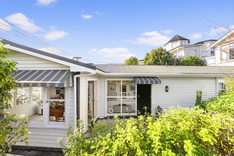 2/37 Braithwaite Street, Karori, Wellington