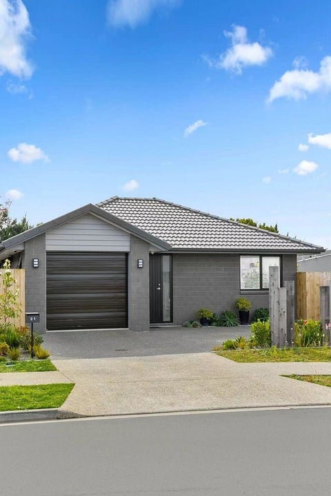 21 Taffe Crescent, Pyes Pa, Tauranga