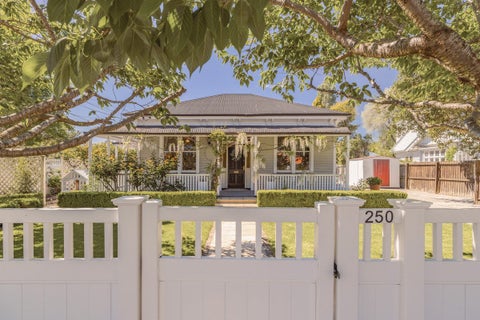 1/250 Wilsons Road, Waltham, Christchurch