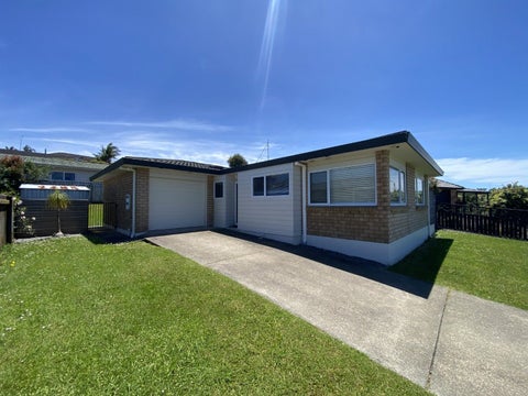 118 Lakeside Drive, Orewa, Orewa